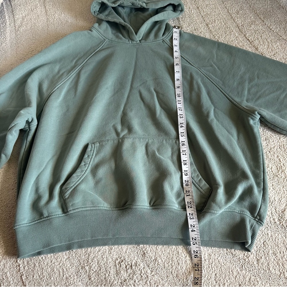 Pacsun Women’s Solid Green Oversized Hoodie - Picture 2 of 5